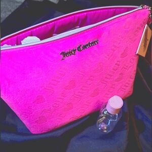 NEW Juicy Couture FURRY Pink Cosmetic Bag with Shimmery FUN  FEEL!!